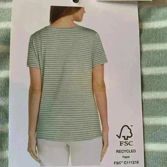 Matty M V-Neck Side Tie Tee - Picture 3 of 4